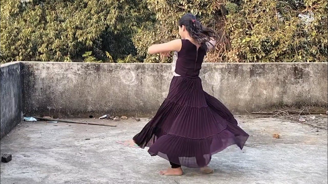 Radha kaise na jale