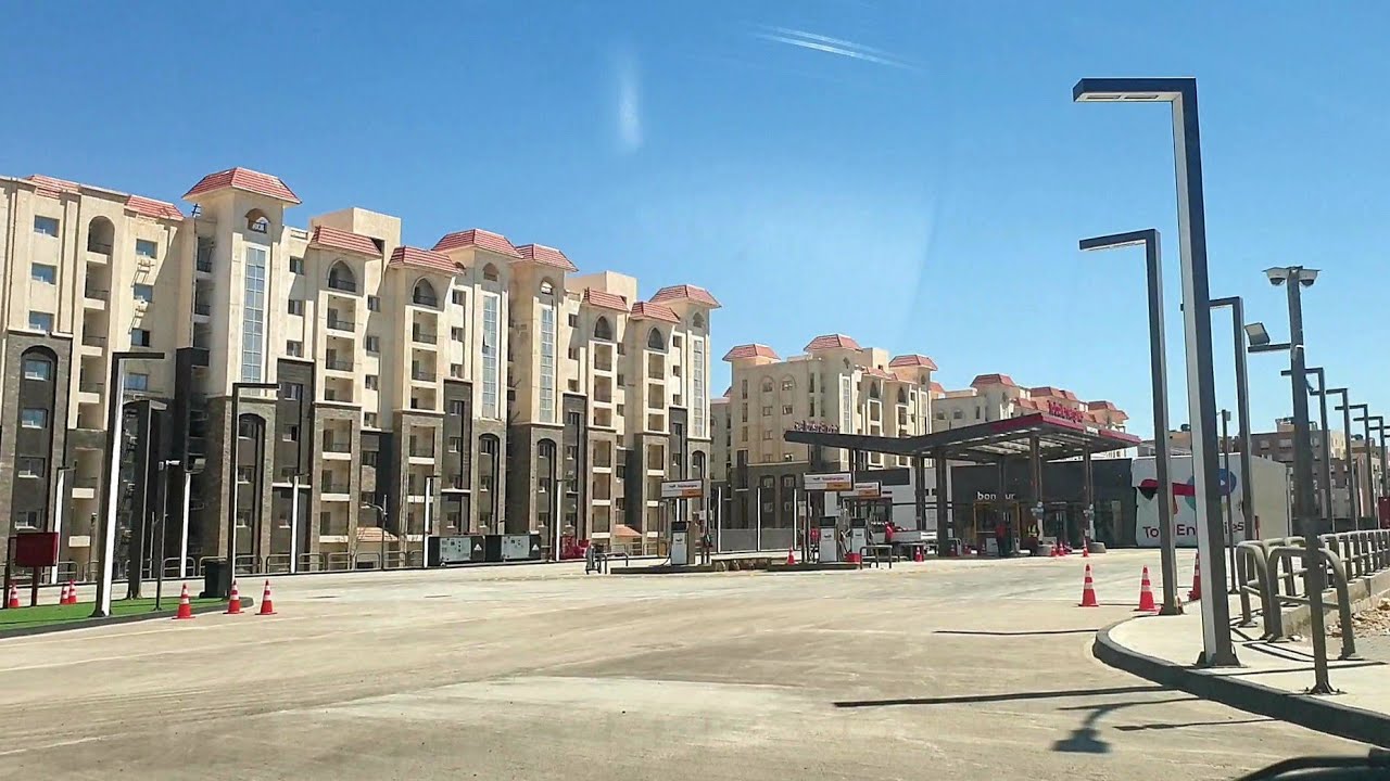 جولة من D1  إلى D8 وافتتاح بنزينة توتال في R3 العاصمة الإدارية الجديدة