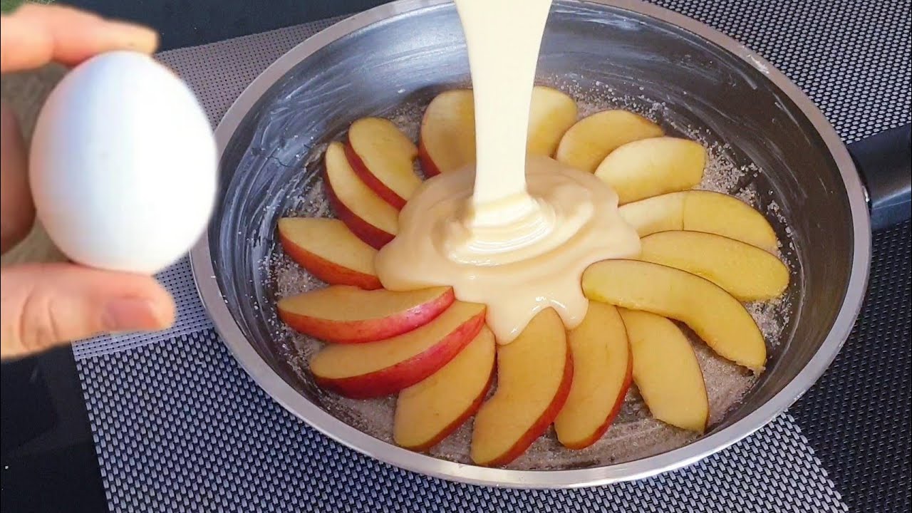 Torta di mele in padella | buonissima e pronta in pochissimi minuti!