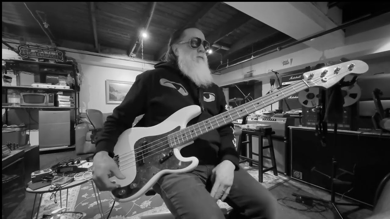 We Live In Brooklyn, Baby - Roy Ayers Ubiquity - Bass cover