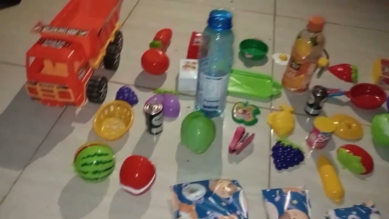 Main baru dapat hadia mainan