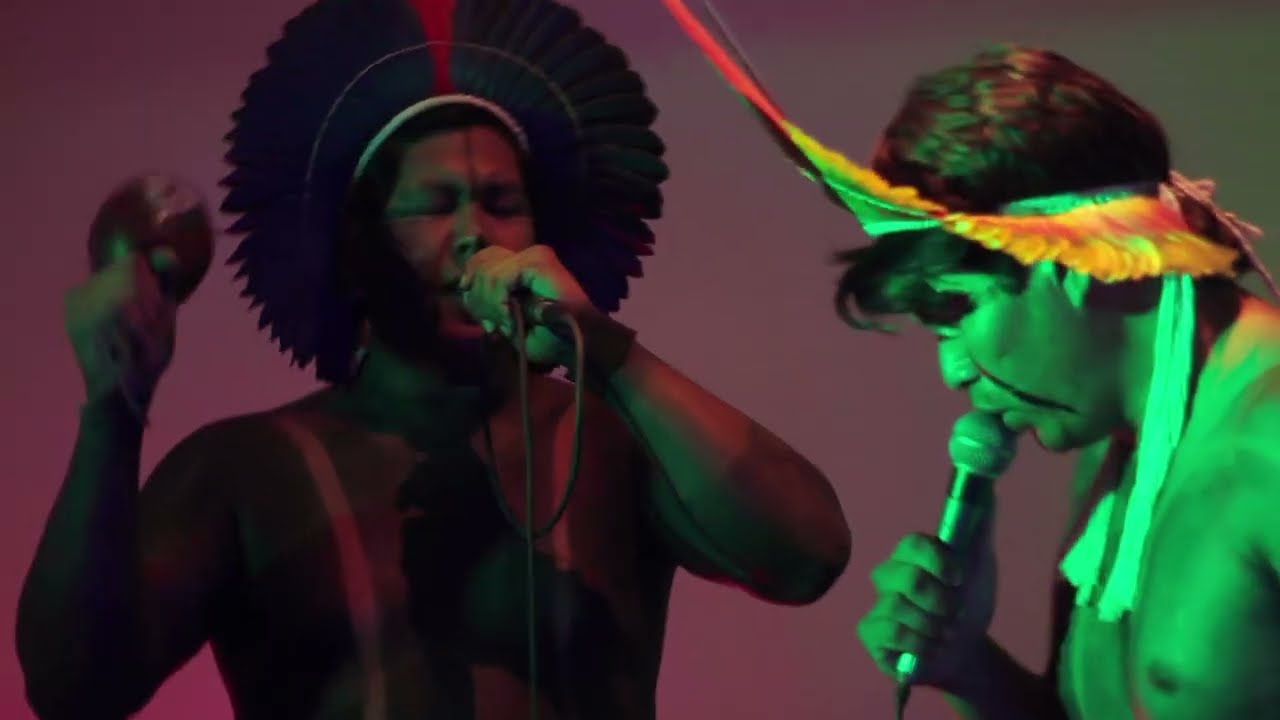 Pedra Branca feat Satle Yaxdjo Ful_ni-ô - Yeianwe (CLIP STUDIO)