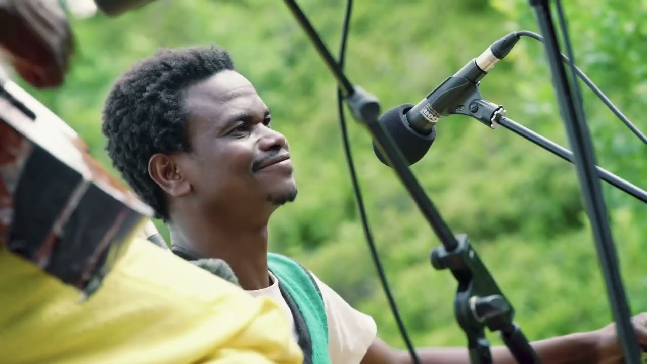 Madalitso Band - Jingo Janga