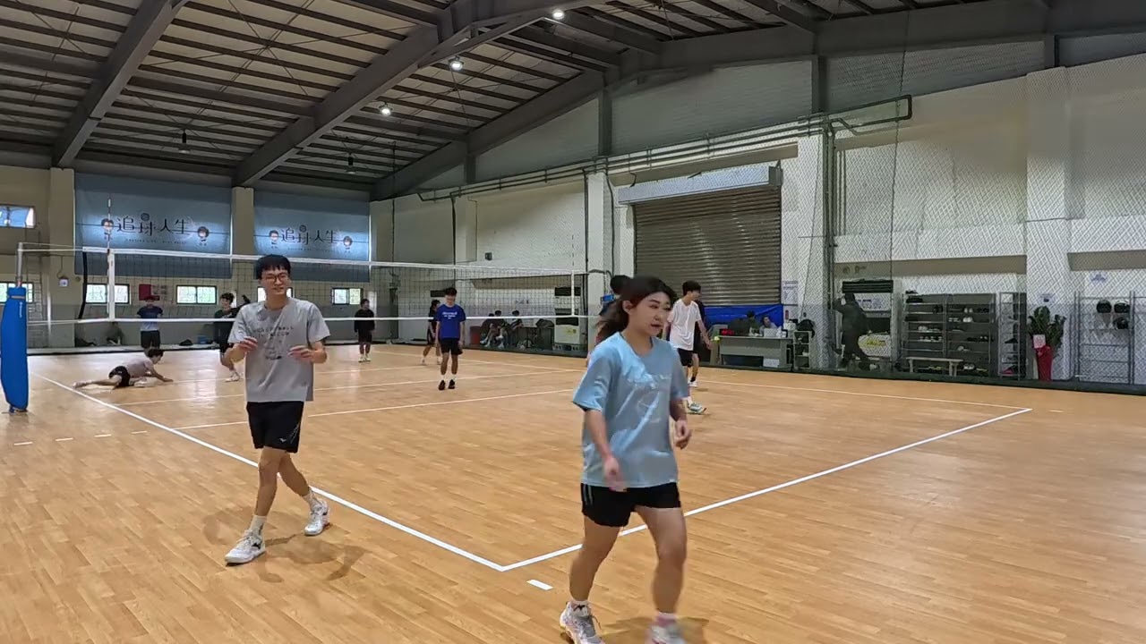 26'0205 追球女網