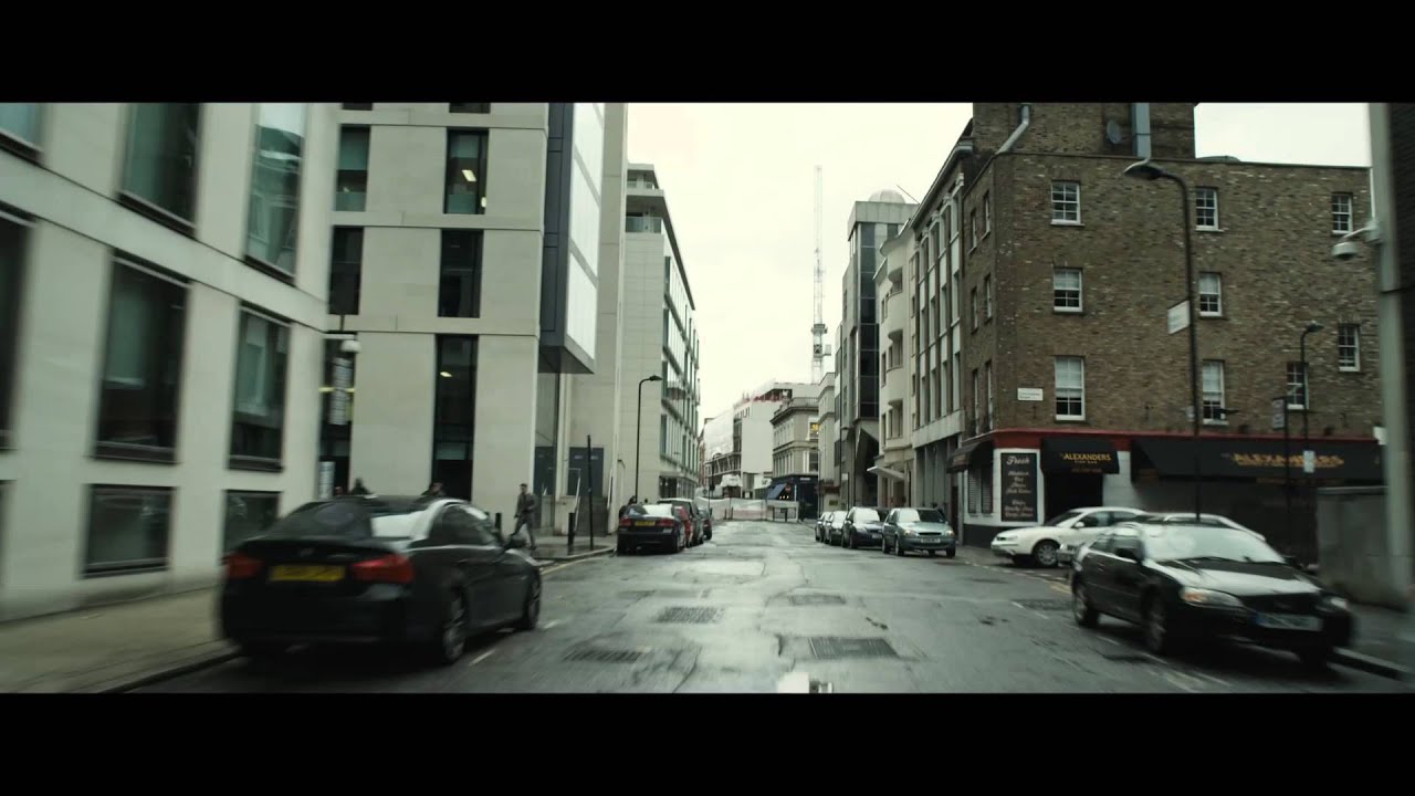 LONDON HAS FALLEN Clip HD &ldquo;DRIVE&rdquo; Gerard Butler RED BAND