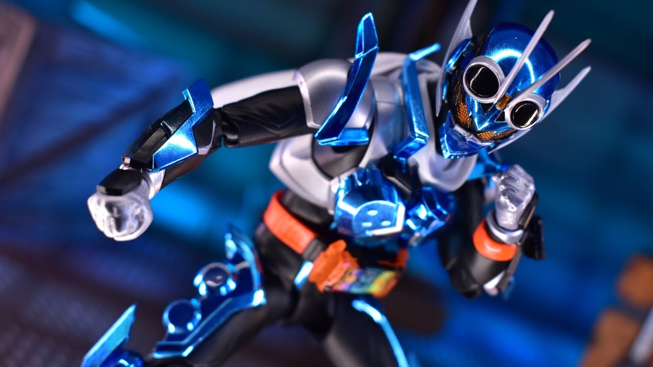 S.H. Figuarts Kamen RIder Gotchard Steam Hopper