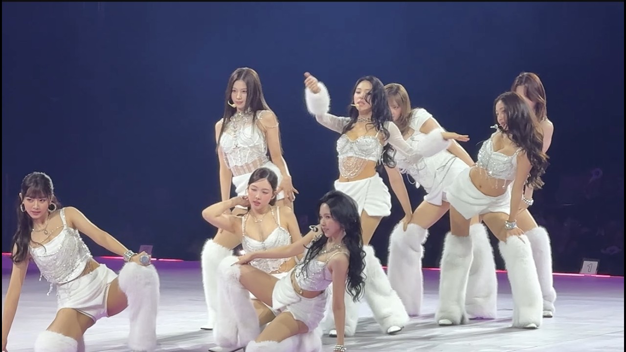 [FANCAM] 2-27-26 - Twice – THIS IS FOR TOUR - Atlanta – Strategy