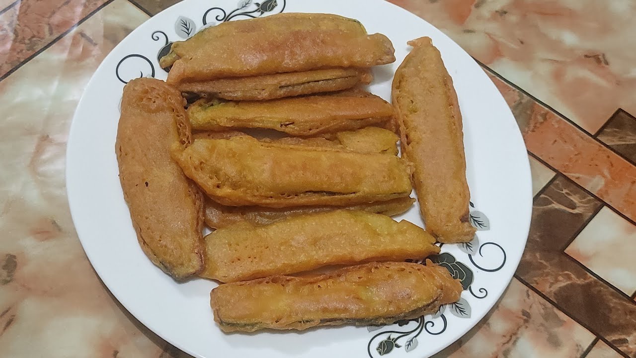 ইফতার স্পেশাল ফুলকো মুচমুচে বেগুনি বানানোর সহজ রেসিপি। Ramadan Special Beguni Recipe