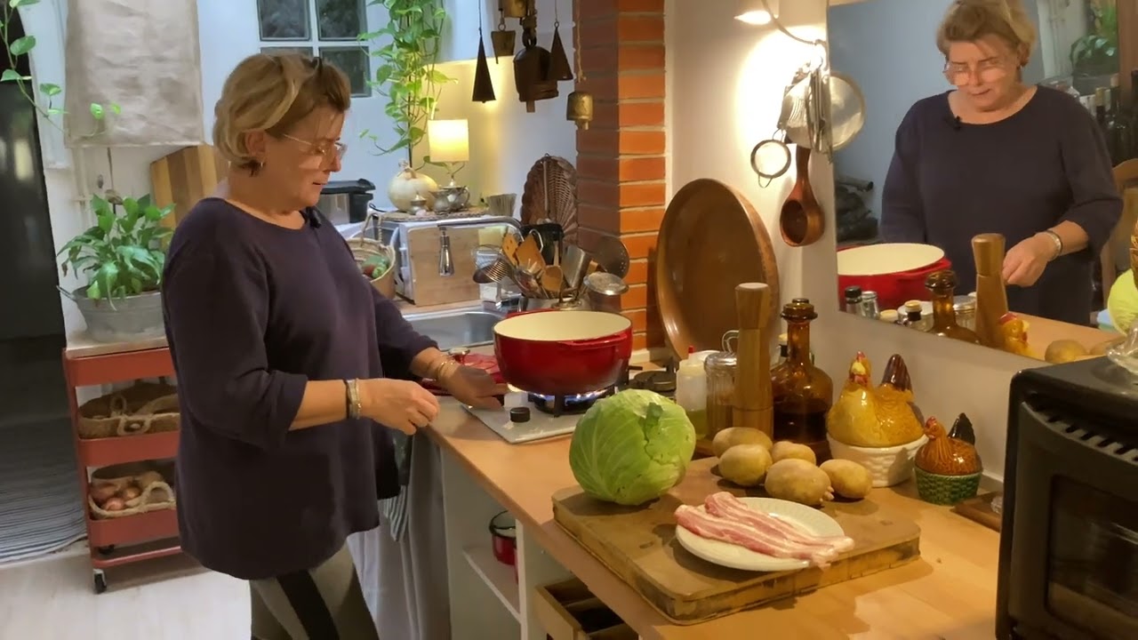 ENCENDEMOS LA CHIMENEA, MERCADILLO SOLIDARIO, LIMPIANDO LA CASA, RECETA DE INVIERNO