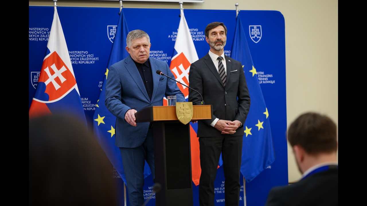 Tlačová konferencia R. Fica a J. Blanára v súvislosti s aktuálnou situáciou na Blízkom východe.