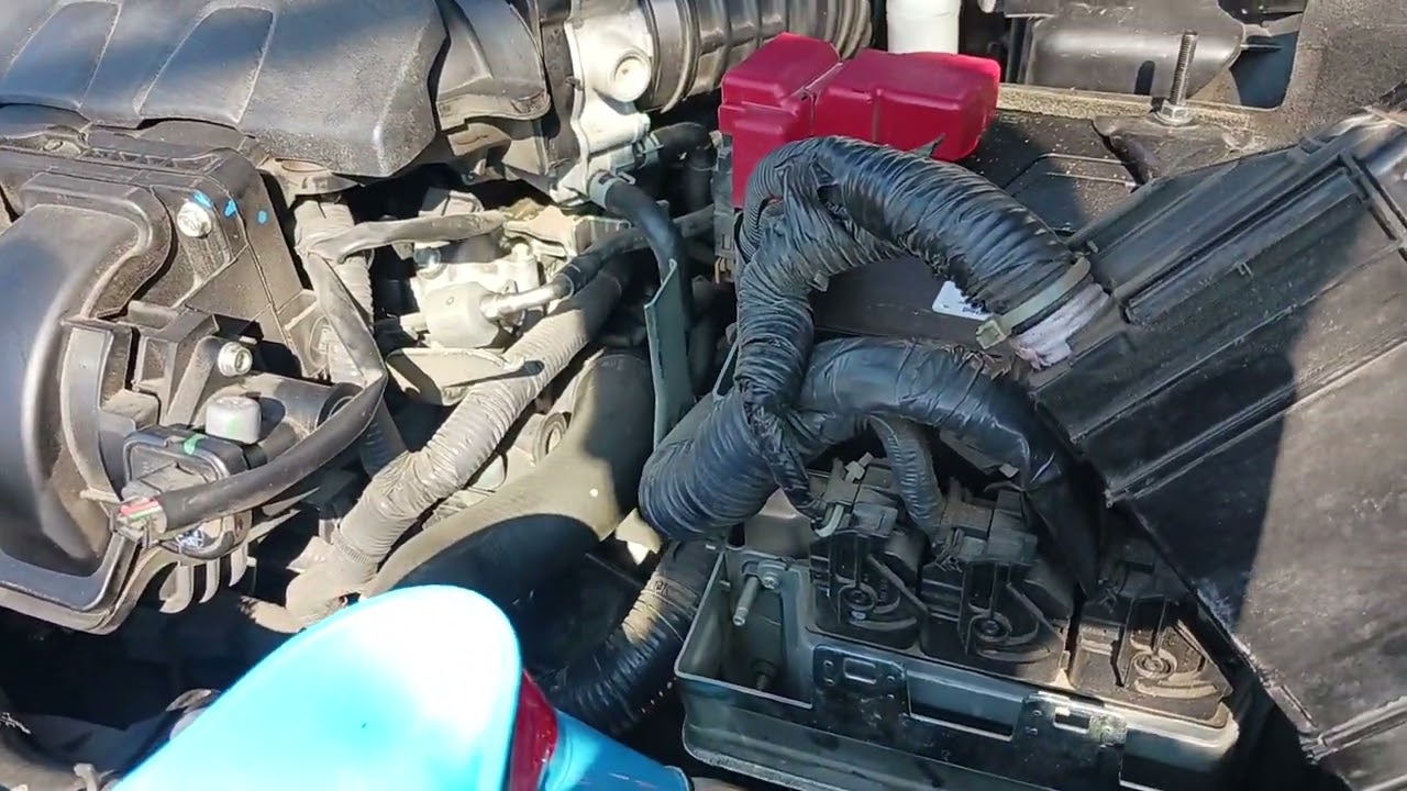 Cvt transmisión se tirones,posible solución con su cambio de aceite nuevo y filtros.