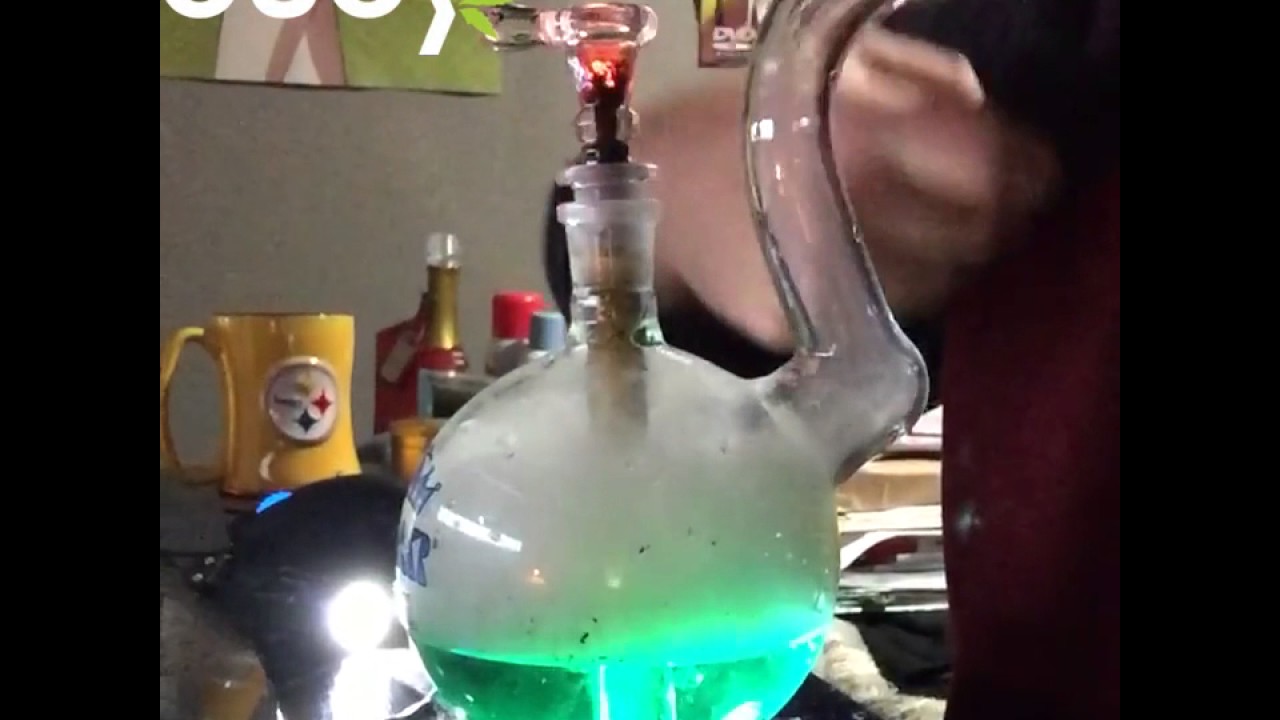 Beautiful Bong Sesh