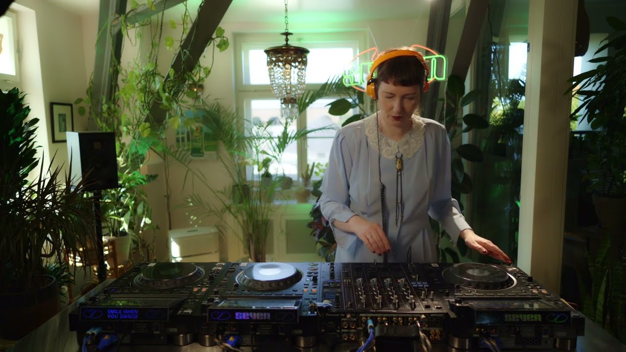 SEVEN Mix 049: Eva Be