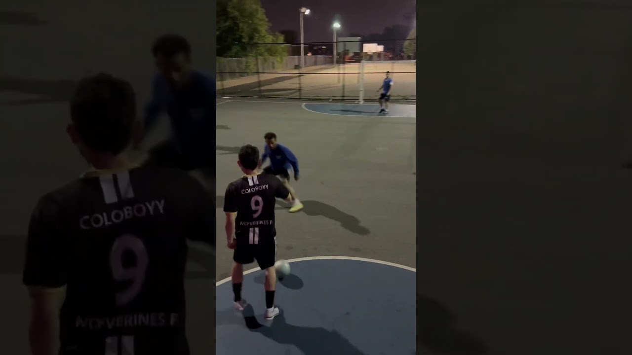 This Assist 🔥🤌! #futeball #streetgames #futbolcallejero #streetsoccer #futsal #streetsports