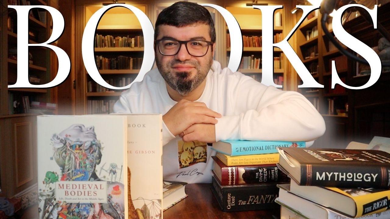 Лучшие книги в подарок библиофилам в 2025 году