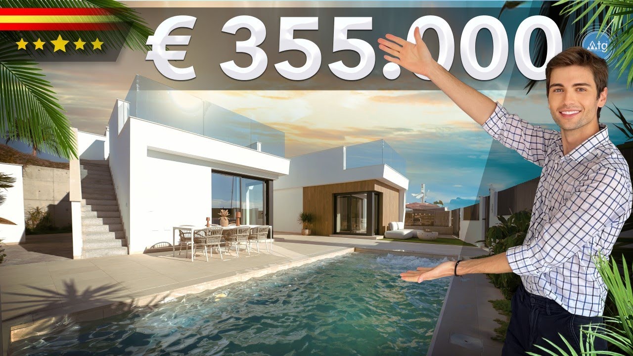 Your Dream in Spain! Spacious Villa for Sale on a Golf Course at a Great Price