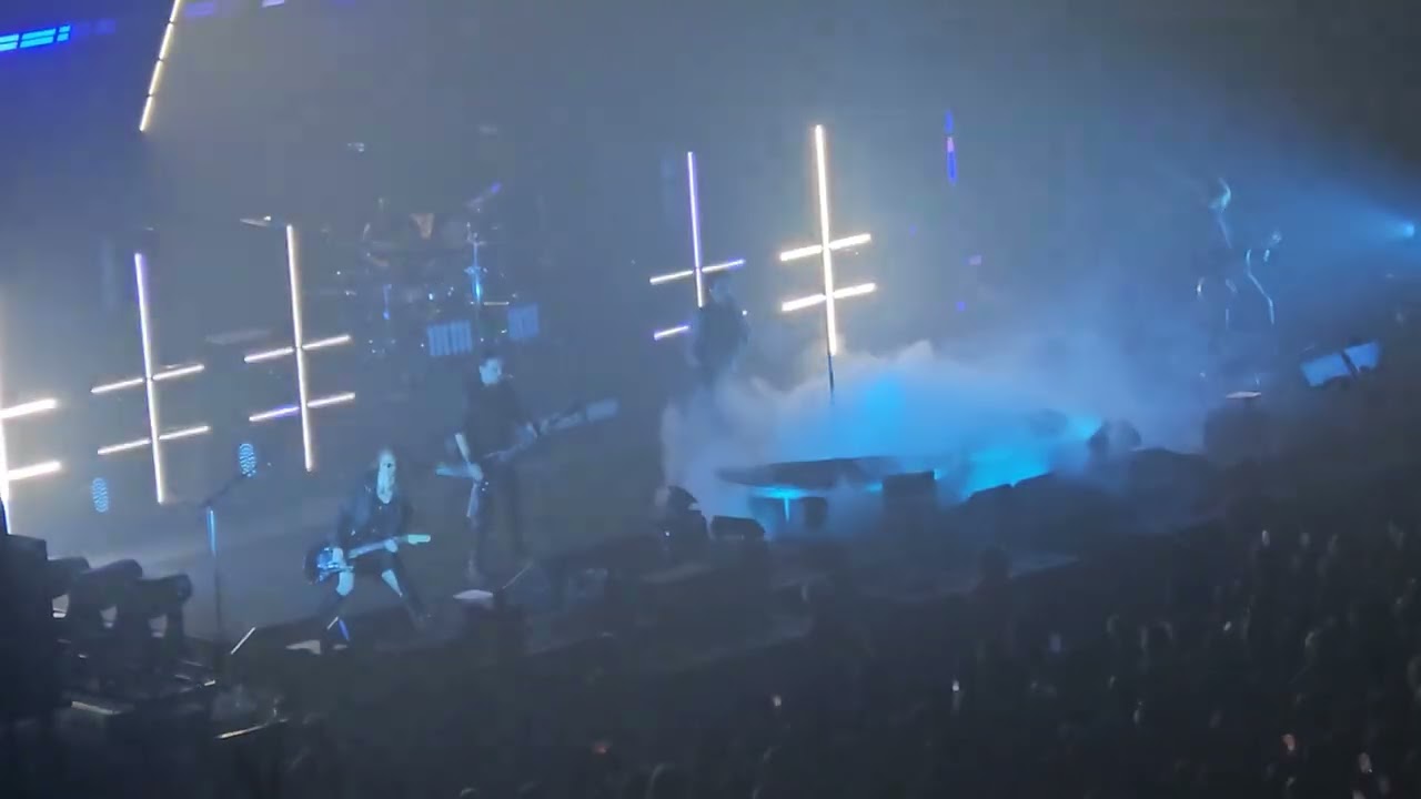 Marilyn Manson Sweet Dreams (Are Made Of This) Nottingham Motorpoint Arena Sunday 2nd November 2025