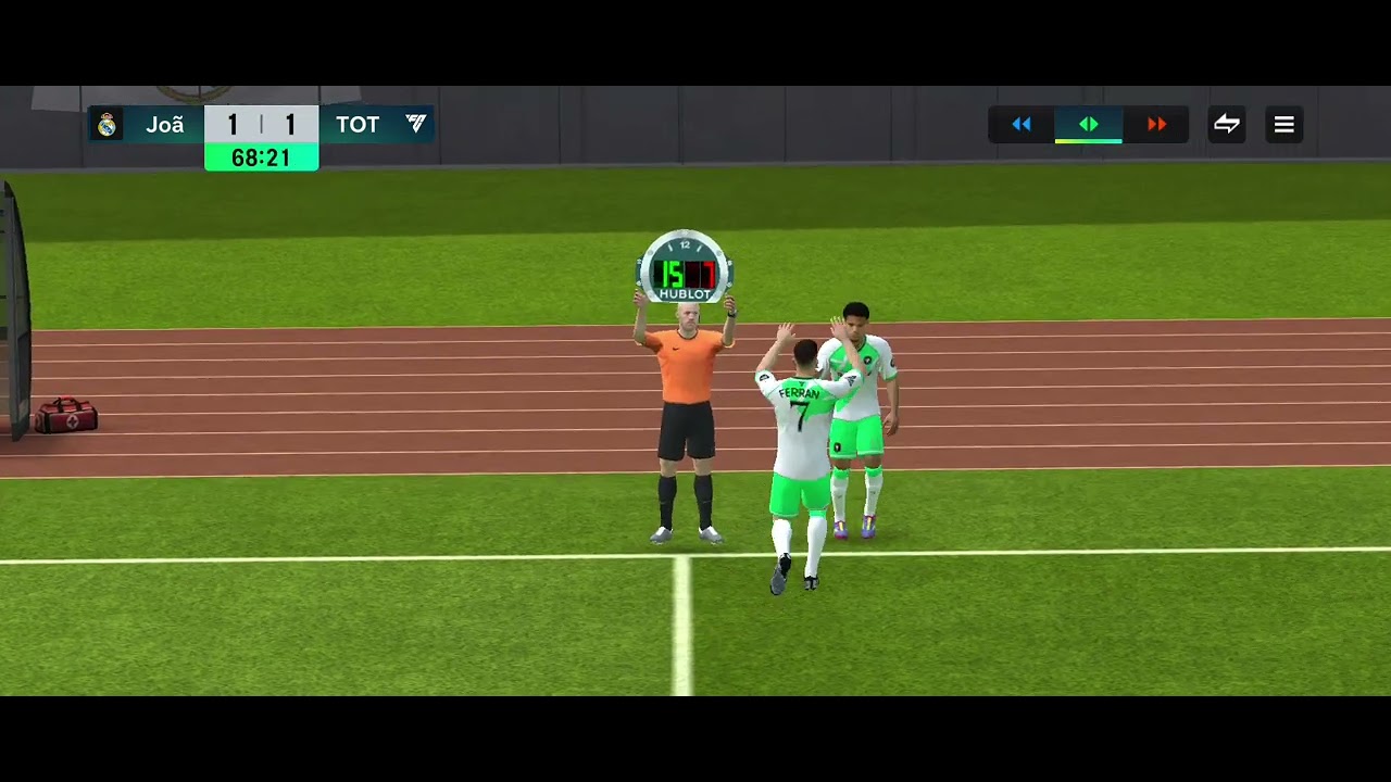 Jogando FC mobile 