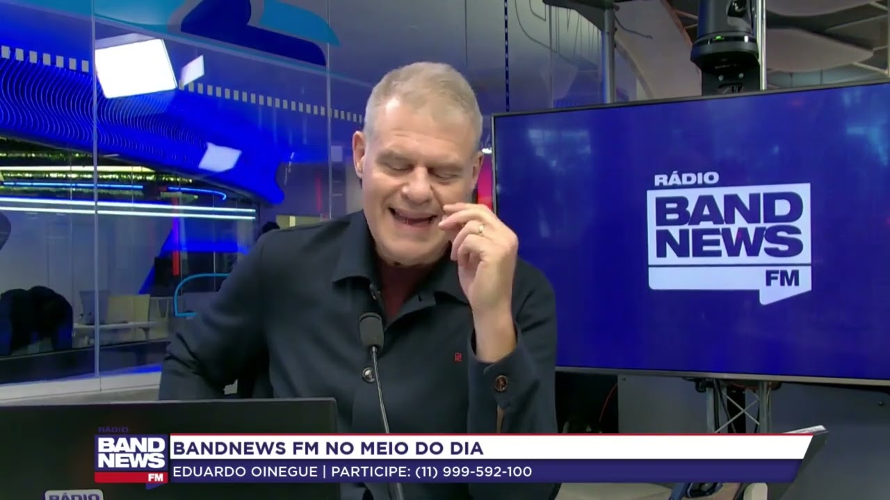 Como diferenciar uma fábrica podre de diplomas de uma faculdade de medicina?