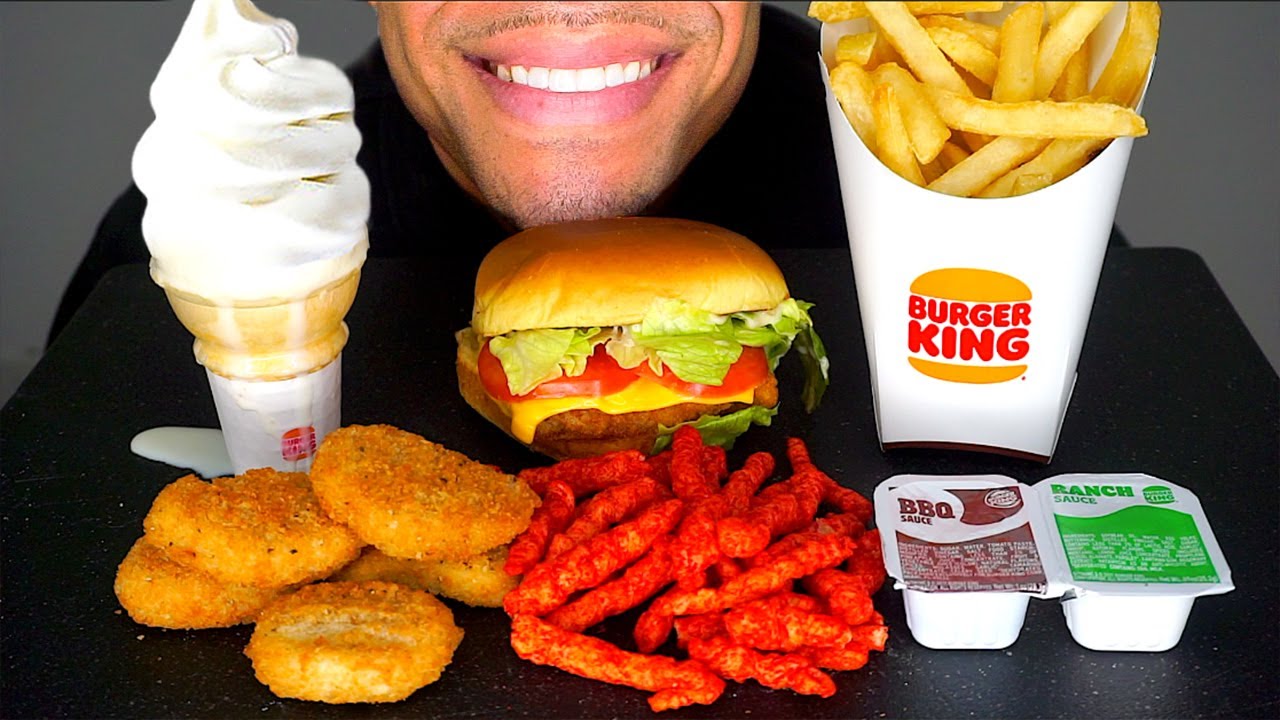 BURGER KING CHEESEBURGER NUGGETS FLAMIN HOT DORITOS ICE CREAM JERRY EATING ASMR NO TALKING
