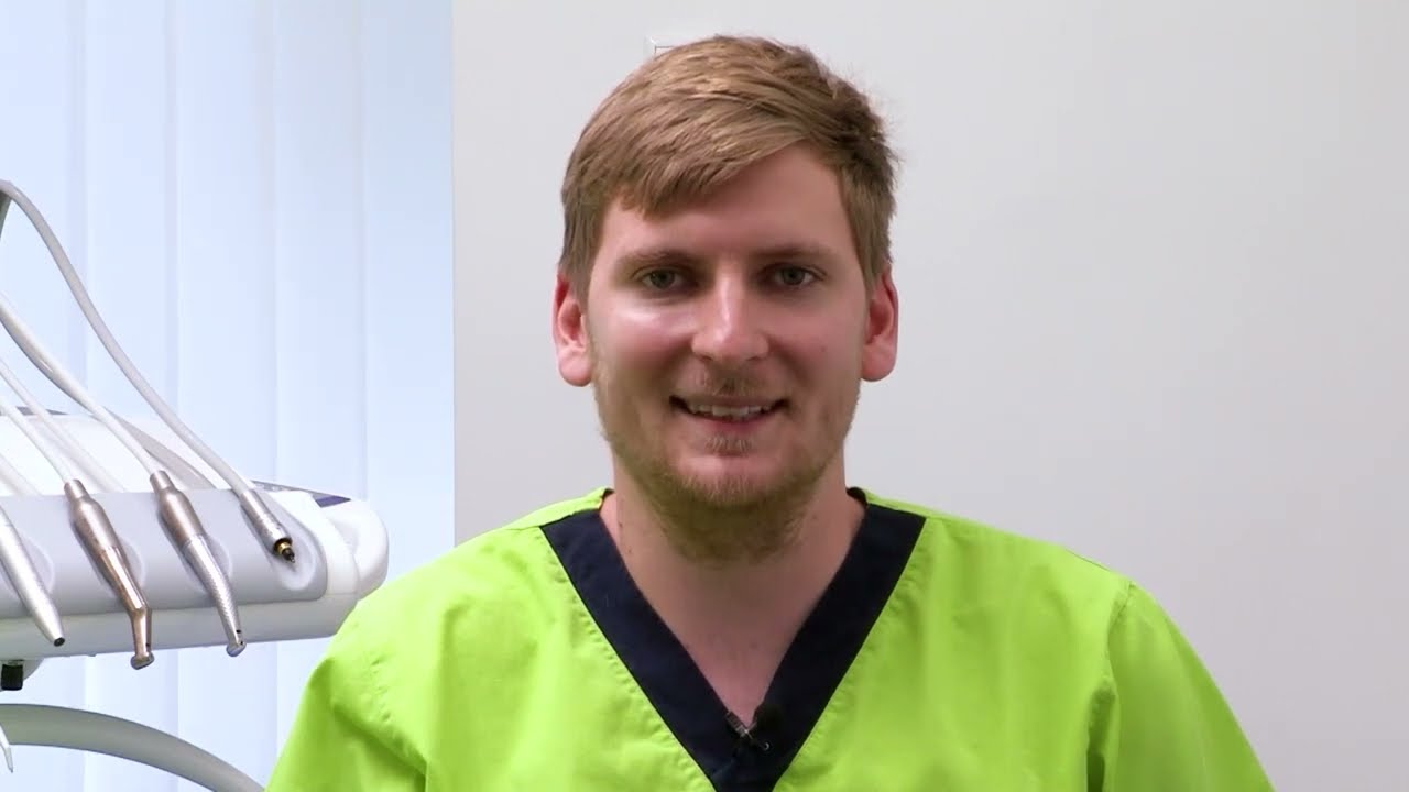 Dr  Zorn Antal a felnőtt fogszabályozás lehetőségeiről