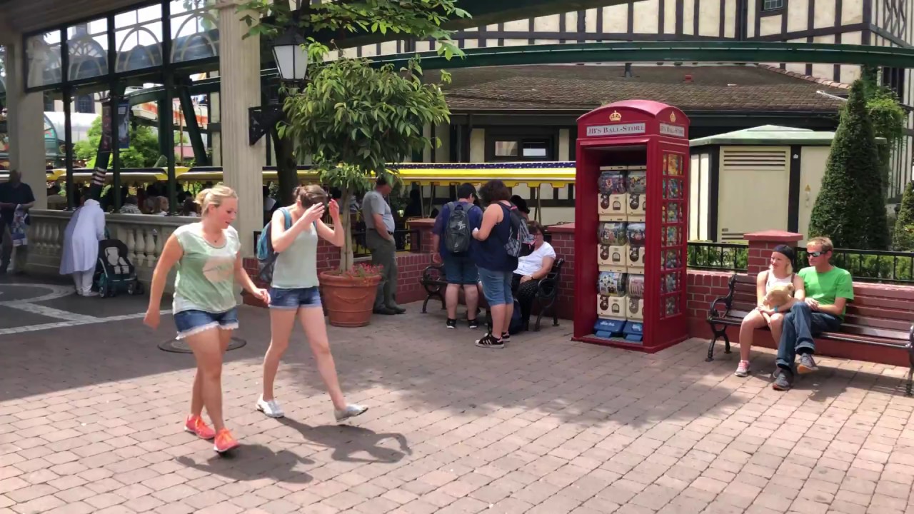 Europa Park England : Crazy taxi London bus paddington shop the three piglet sports arena