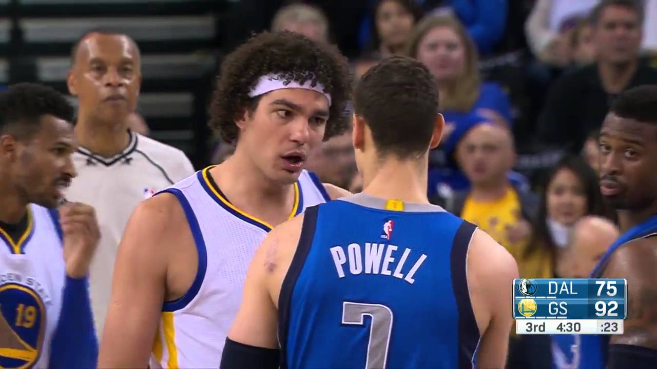 Anderson Varejao & Dwight Powell Scuffle | Mavericks vs Warriors | March 25, 2016 | NBA 2015 16