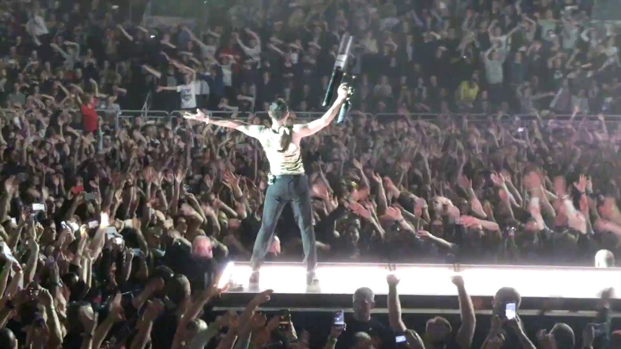 DEPECHE MODE: Never Let Me Down Again (Live in Riga, Latvia on Feb 20, 2018) 4K