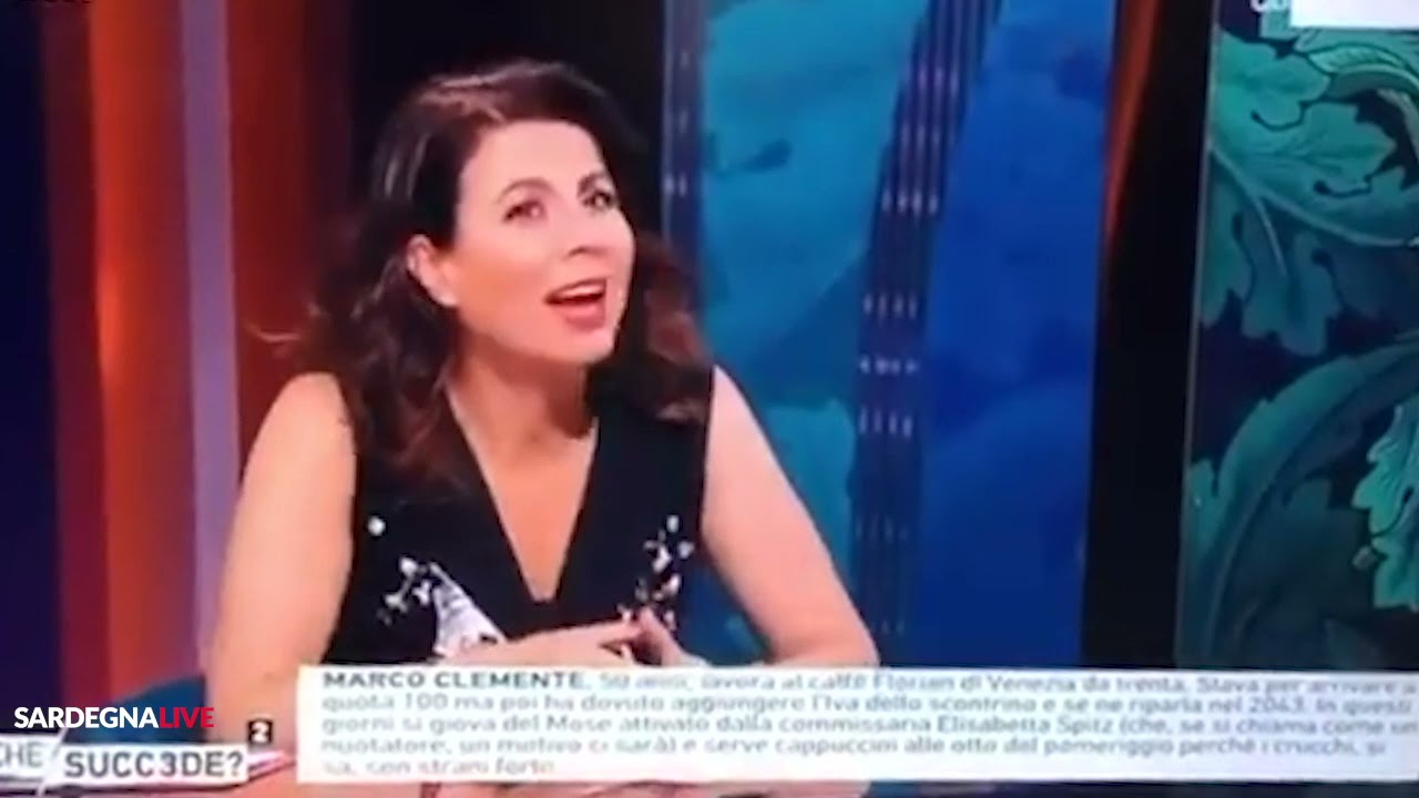 La reazione (sarda) di Geppi Cucciari quando le dicono che uno spritz costa 14 euro