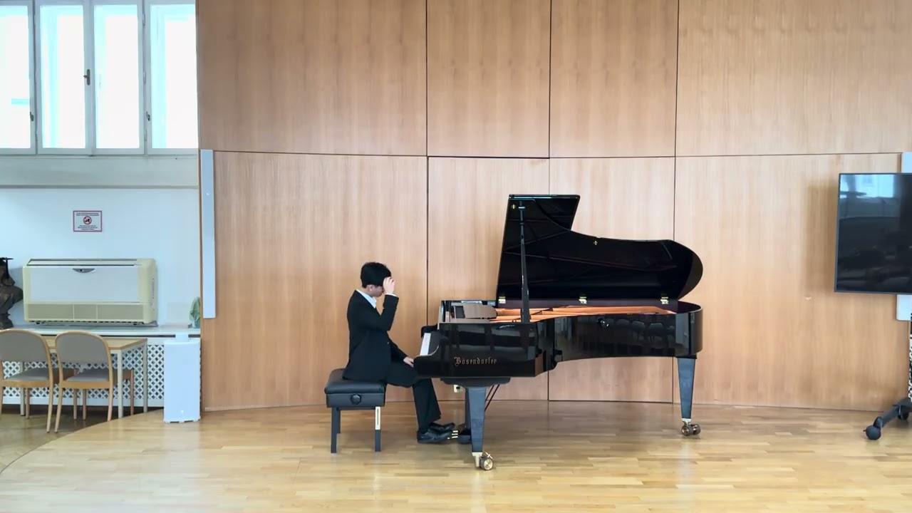 Yufeng Pan | Haydn Sonata Hob:XVI 41