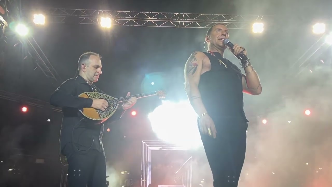 Γιώργος Μαζωνάκης- Ώρες Μικρές & Ζεϊμπέκικο Της Μητέρας Του @Κατράκειο Θέατρο Νίκαιας 2022