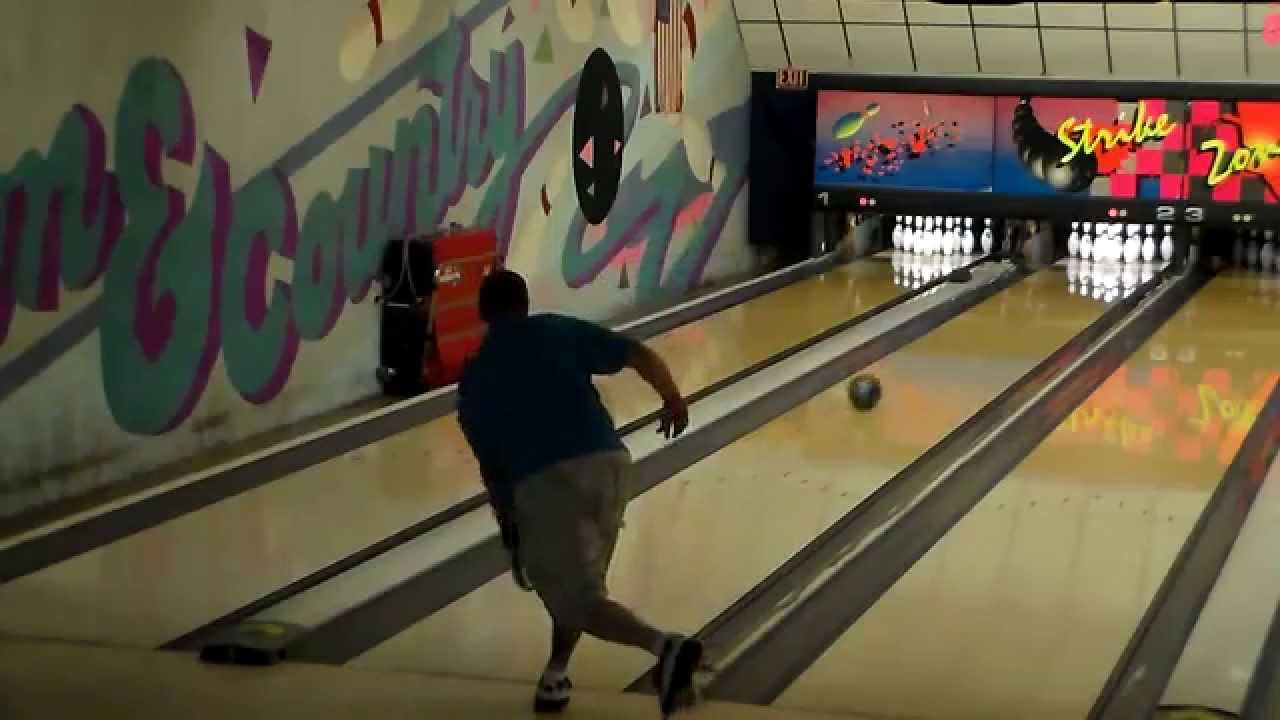Roto Grip Sinister Bowling Ball Reaction Video - Bowlerx.com