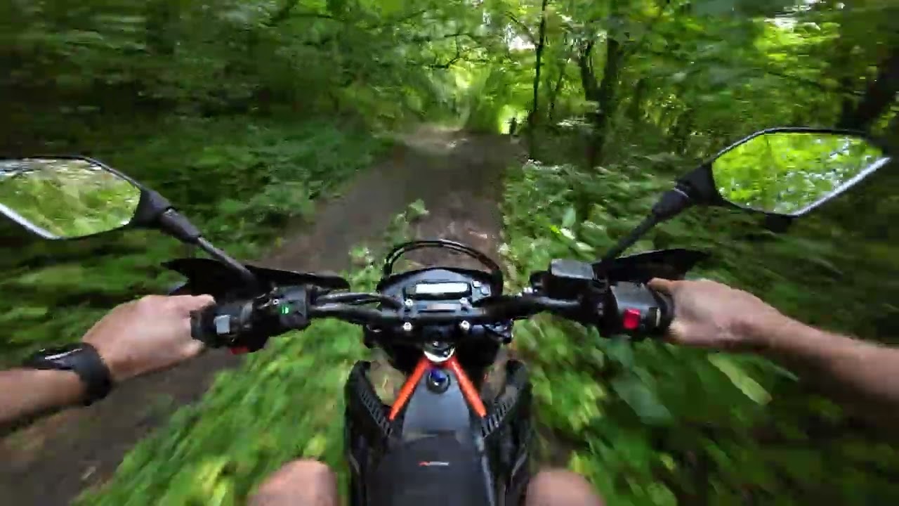 KTM SMC690R VS BMW FUNDURO F650 #3