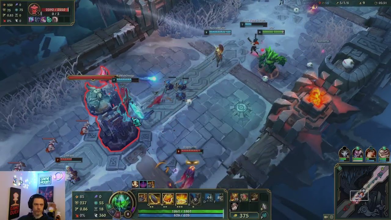 League of Legends Aram        Tank/Carry Malphite leads team to Victory