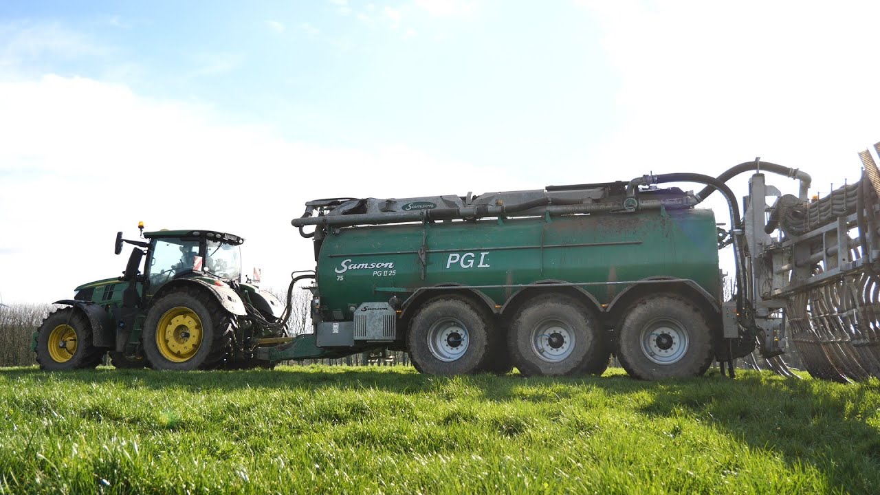 Epandage de Digestat avec un John-Deere 6250R | ETA DOLO