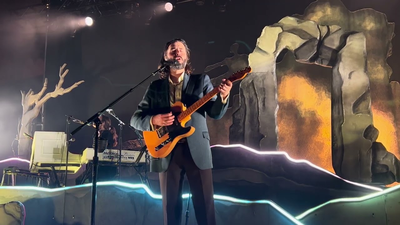 Lord Huron - Harvest Moon (Neil Young Cover) - (Toronto, June 26, 2023)