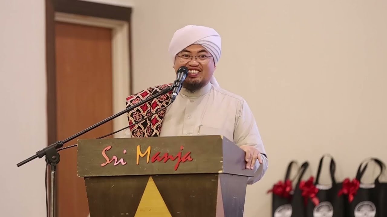 Fekah Mazhab Shafie sebagai Tatacara Mengatur Kehidupan Beragama-Tuan Guru Haji Muhammad Uwais Qarni