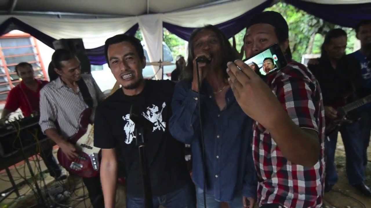 PUTRA BaND ~CINTA KAIN PUTIH (LIVE)