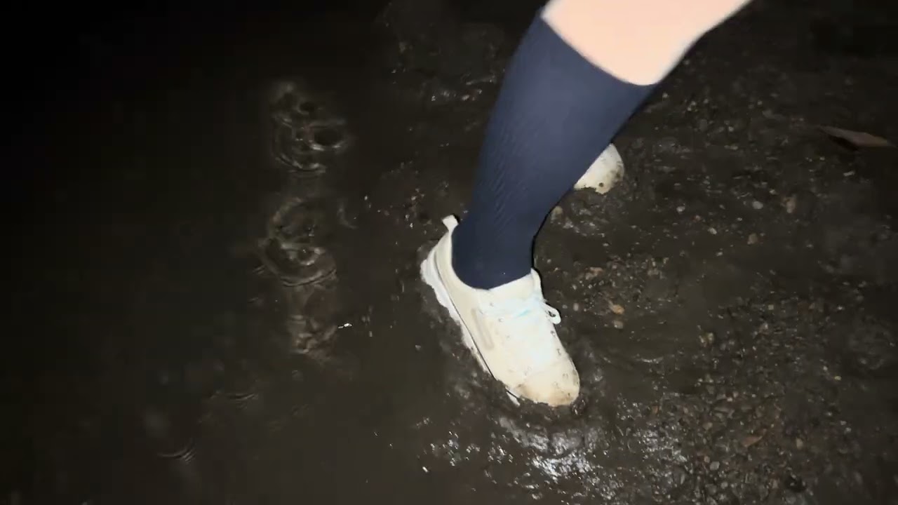sneaker mud(girl shoes)
