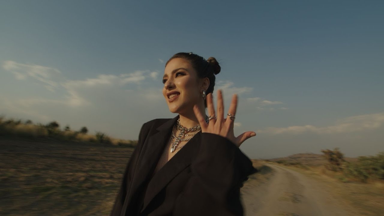 Maria Bolio - Vidas Pasadas (Video Oficial)