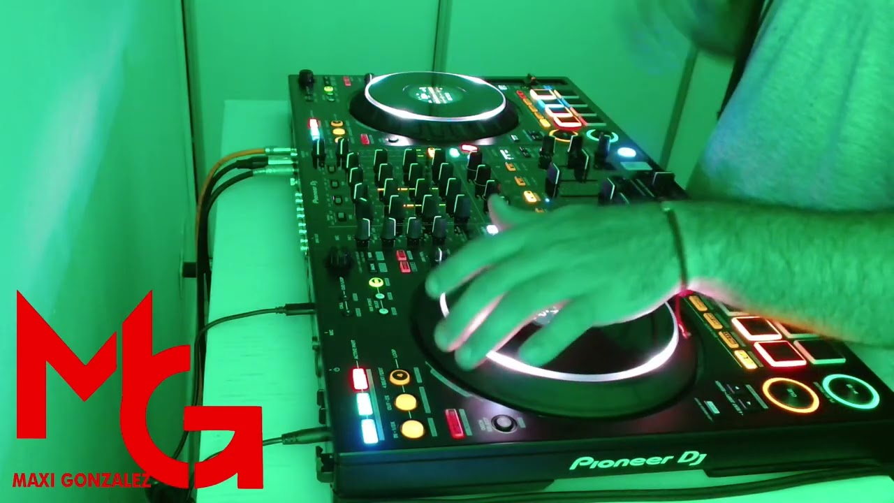 CACHACAS TOMADORAS///DJ MAXI GONZALEZ
