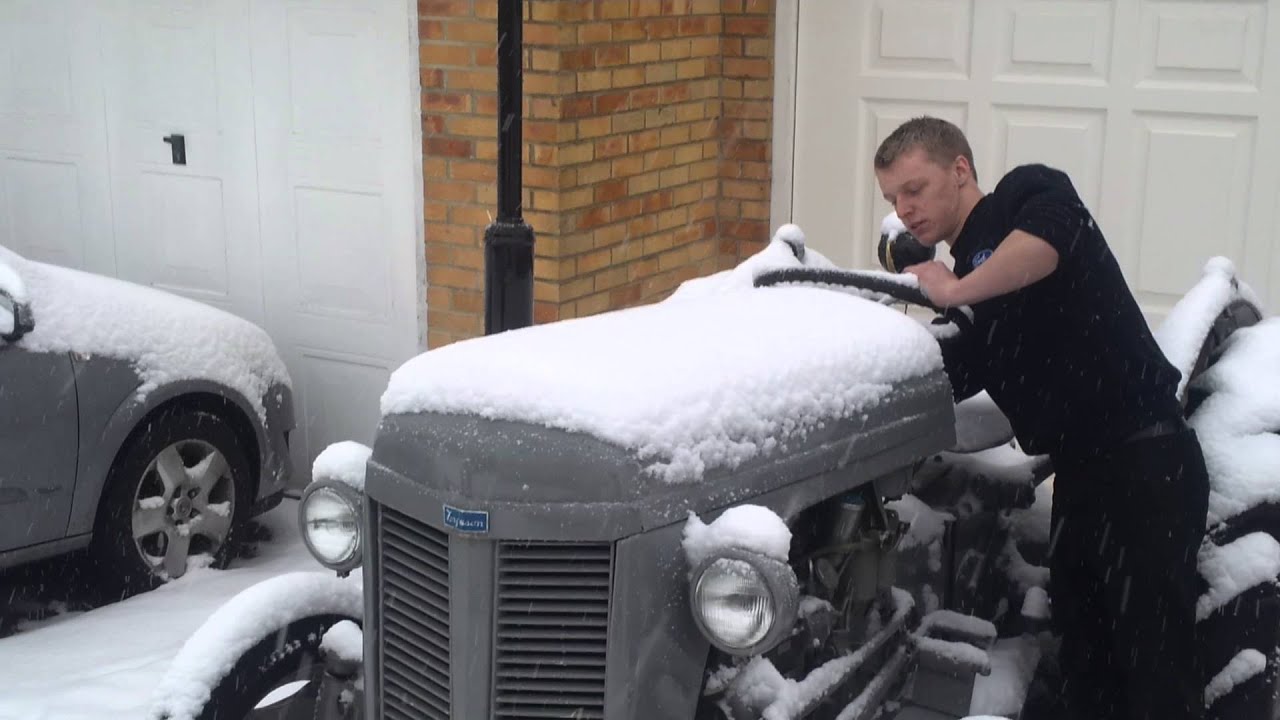 Cold start Ferguson tef20 -1 diesel