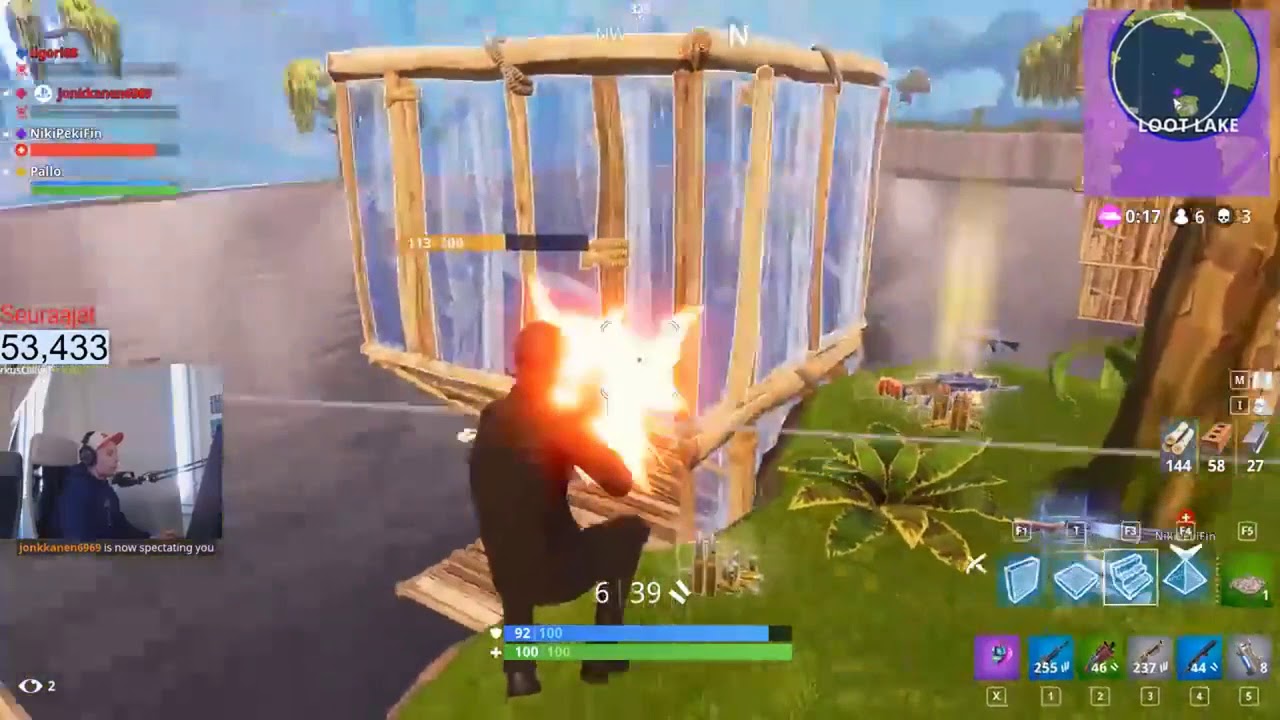 FORTNITEWINS syytt&auml;&auml; tiimil&auml;isi&auml; ja RAGEAA!