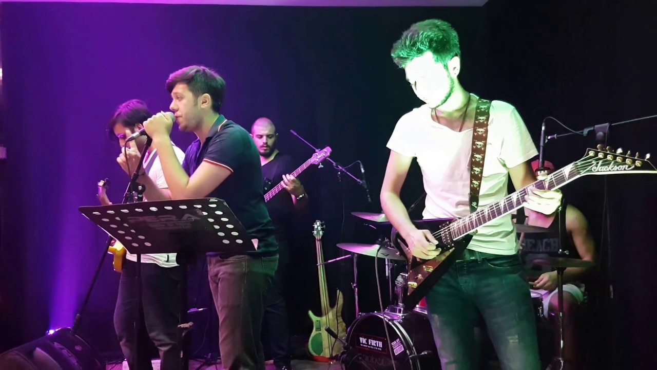 Zebercet - Boş Ev (Canlı)