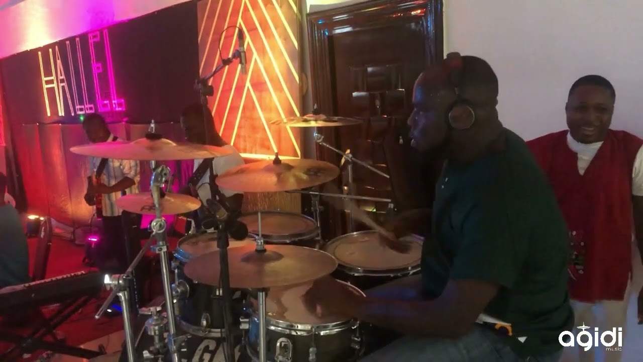 This praise groove will make you dance by #agidi