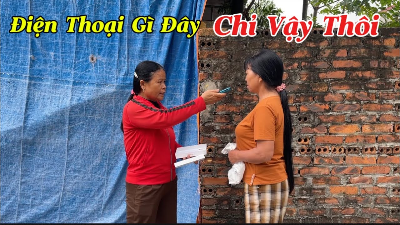 Cạn Lời Mụ Liên Mua Hẳn Cục Gạch Để Giả Điện Thoại Cho Hiệp