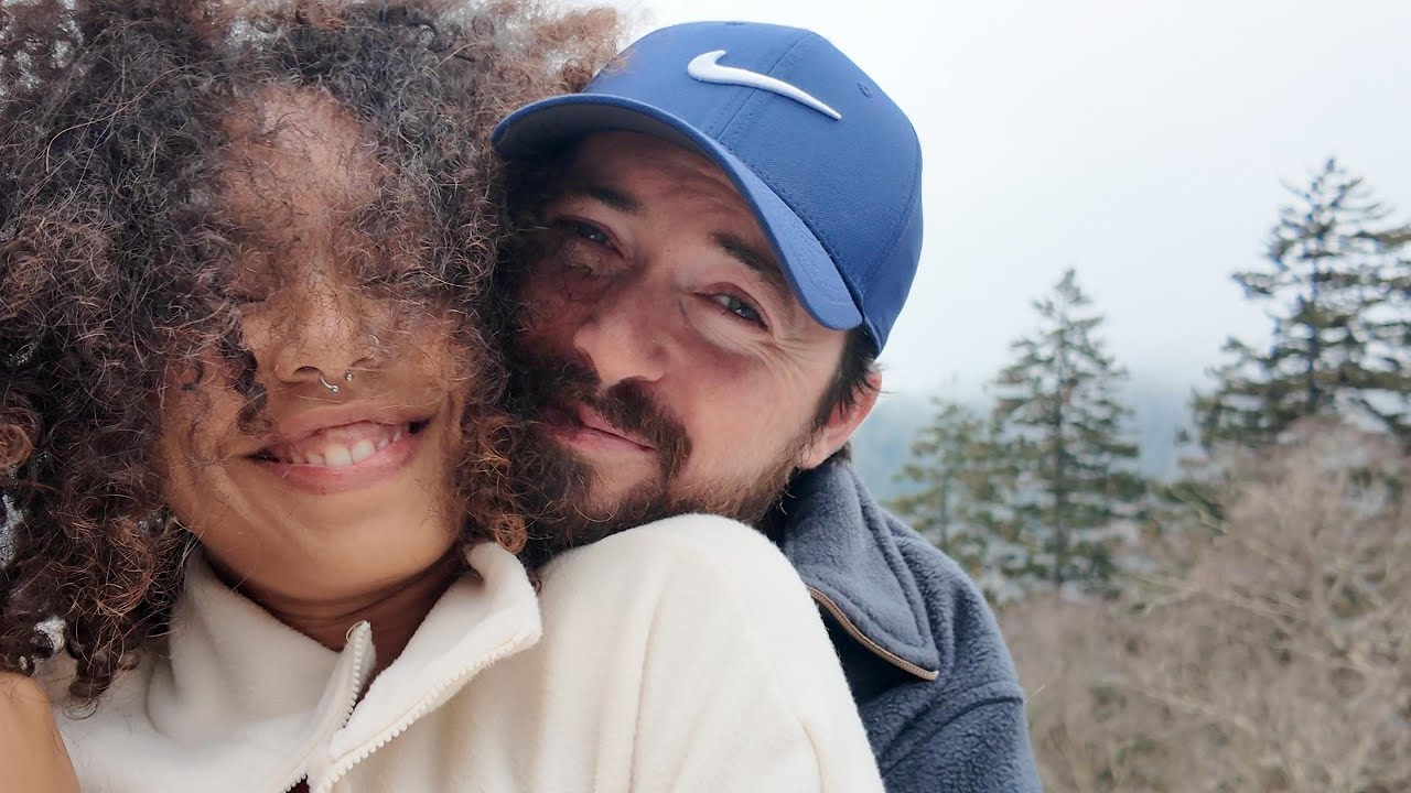 Gatlinburg, Tennessee ❄️ Smoky Mountains in 4K | Mini Vlog