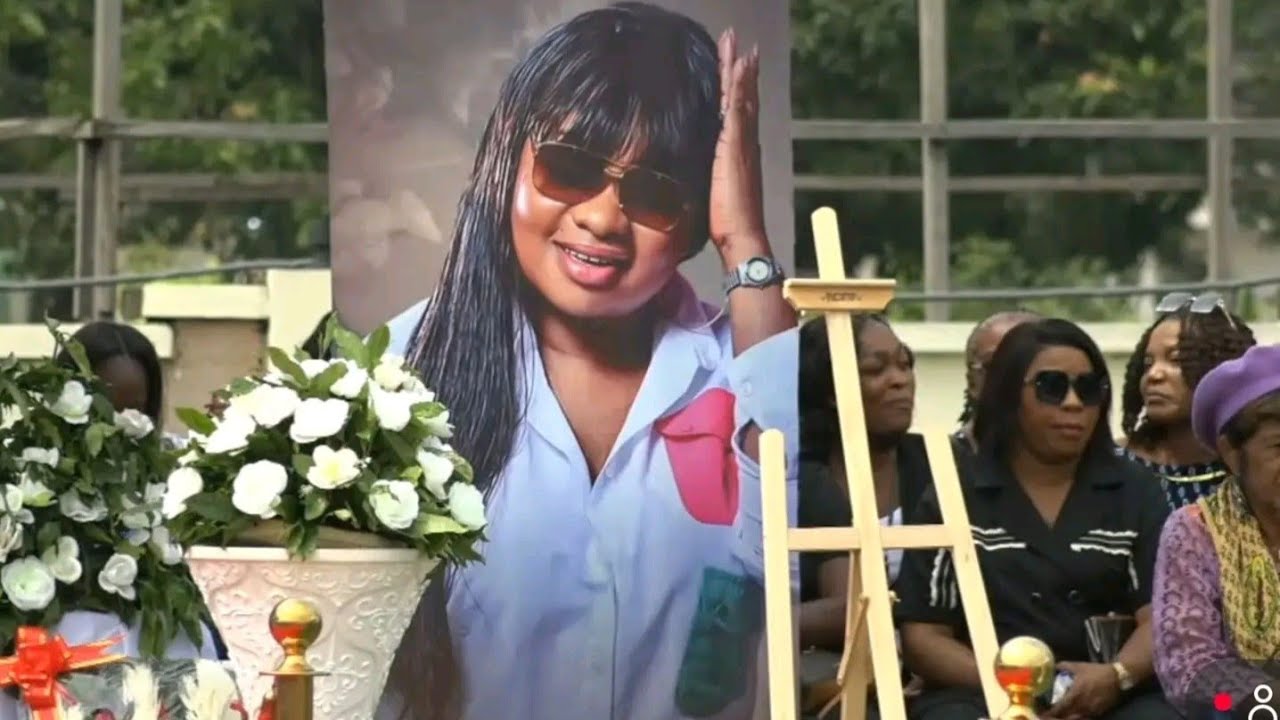 Hommage à CAROLINE IKWA BETY bravo l'artiste et paix éternel 😭😭