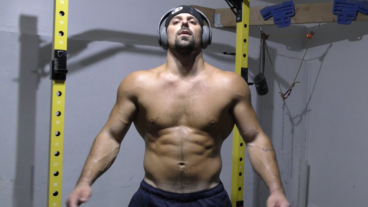 The 'Those Lats Are TOO WIDE' Vlog || Hyooge Dips, Swiss Bar Rows, DB OHP!
