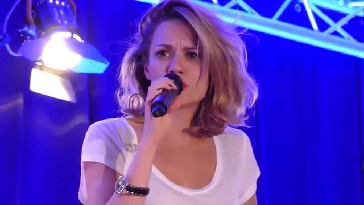 Bethany Joy Lenz - Scheming Star + Songs in my pocket [Live Paris part.4  FWTP3]